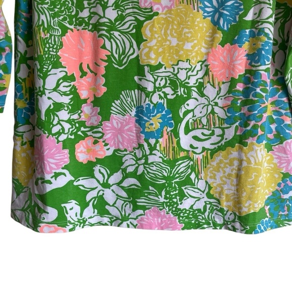 Lilly Pulitzer Julie Hibiscus Stroll Top 3/4 Sleeves Stretch Size Medium - Picture 3 of 9
